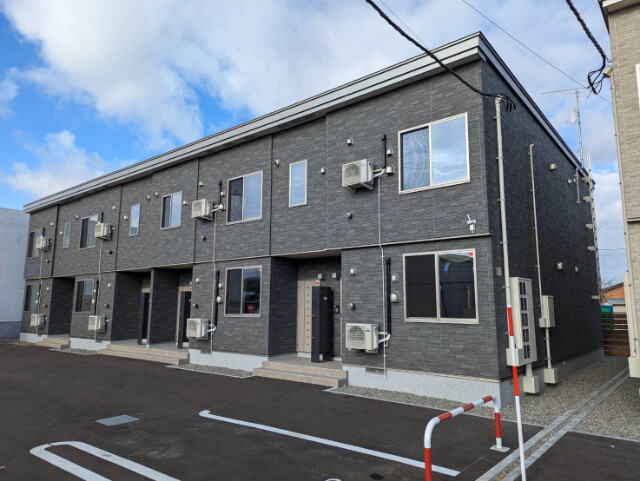 苫小牧市大成町２丁目のアパート