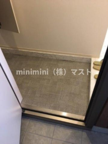 イルリッシュ上本町の玄関