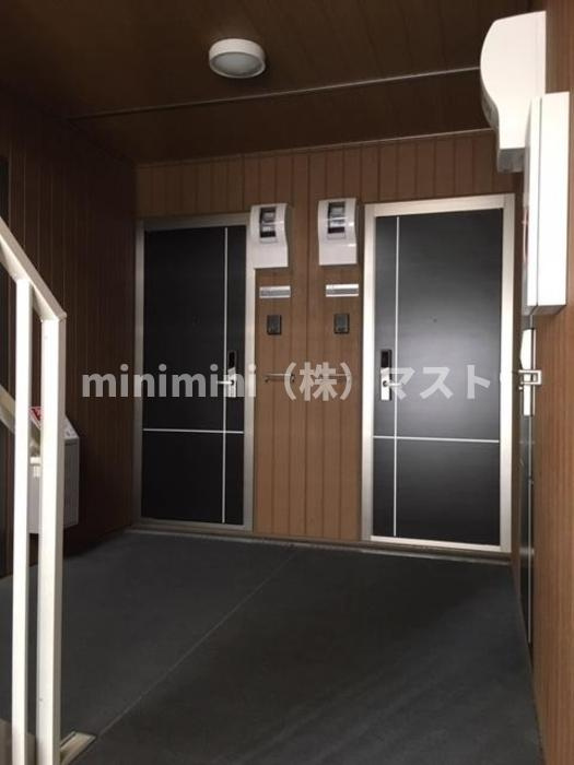 イルリッシュ上本町のロビー