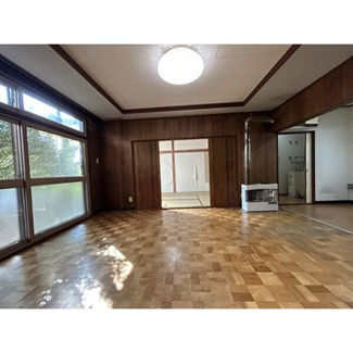 【居間・リビング】 | 八軒7条西1丁目3-8