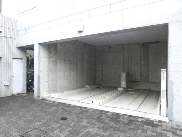 ＡＺ小石川の駐車場