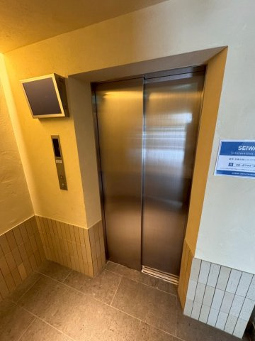 ブリリアントコートクラージュのロビー