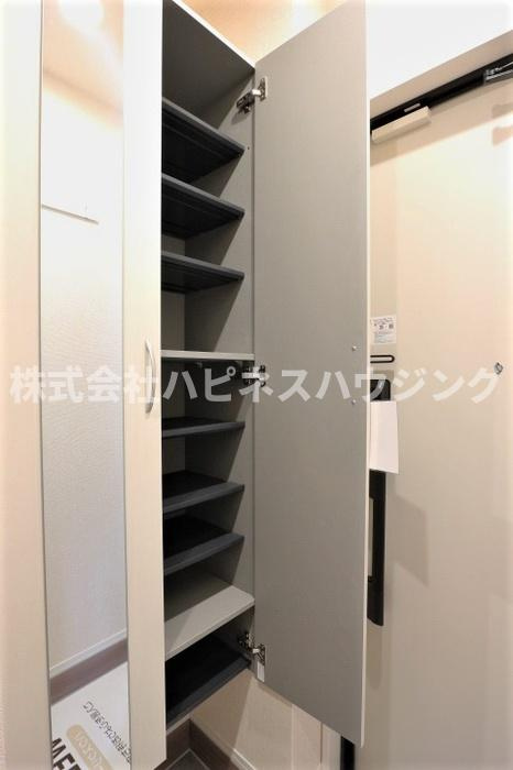エルム柏の玄関