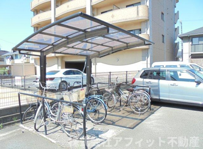 【その他共用部分】 | プレステージ　A棟 | 屋根付き駐輪場