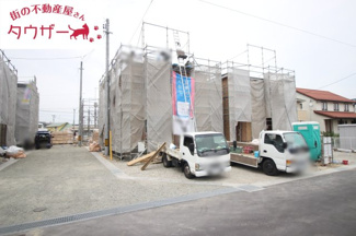 【外観】 | 開成小学校・郡山第一中学校区　GRADLE GAEDEN 郡山市大槻町　第３８　全９棟　４号棟 | 駐車スペース３～４台可能です！　外水道もついていますので洗車に便利です♪