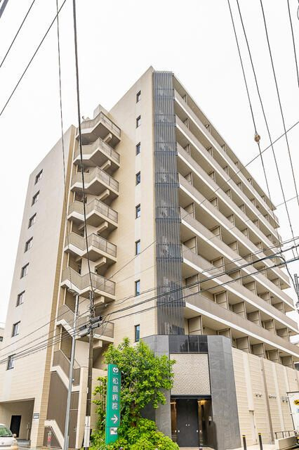 パークアクシス横濱高島町の外観