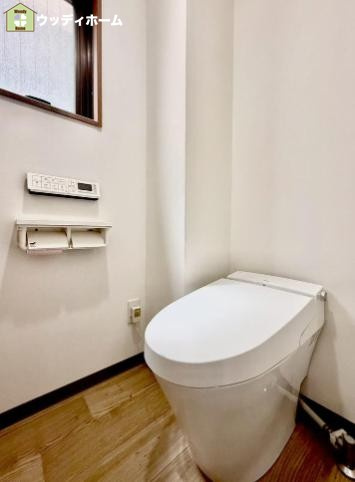 川口市本町3丁目　中古一戸建てのトイレ