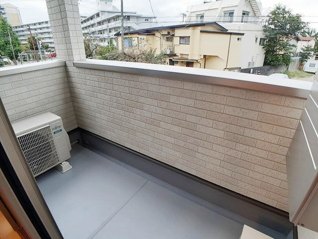 フェリスコートのバルコニー