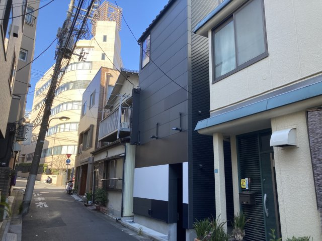 【外観】 | 駒込駅徒歩2分　駒込店舗1-3階　69.83㎡