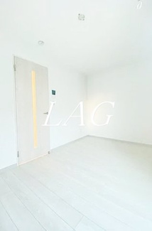 【居間・リビング】 | パレス・フォンテーヌ | 洋室のお部屋です。