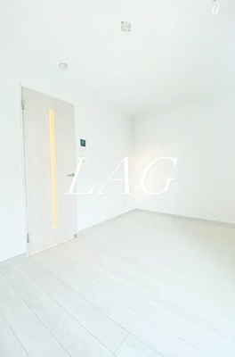 【居間・リビング】 | パレス・フォンテーヌ | 洋室のお部屋です。