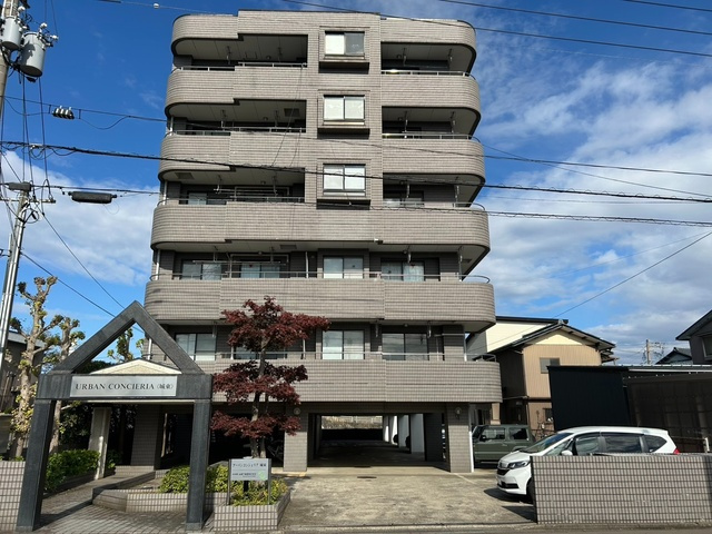 URBAN　CONCIERIA城東の外観