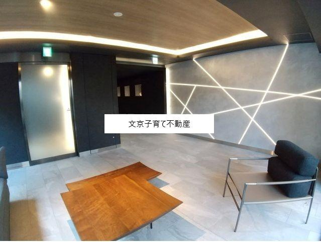 パークアクシス市谷左内町のロビー