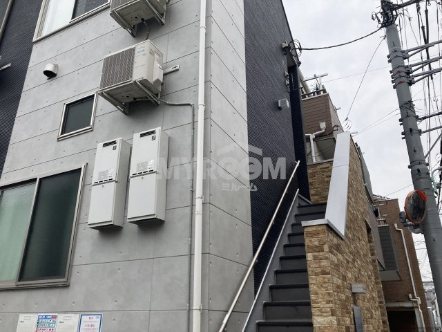 GLANZ大塚の外観