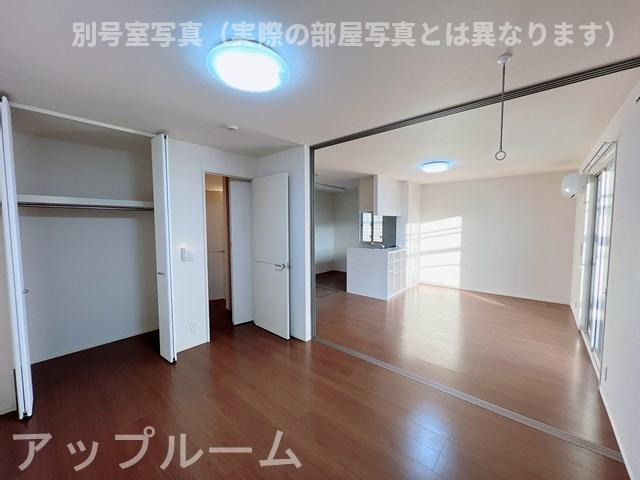 Ｓｕｎｎｙ Ｔｅｒｒａｃｅ Ⅲの居間・リビング