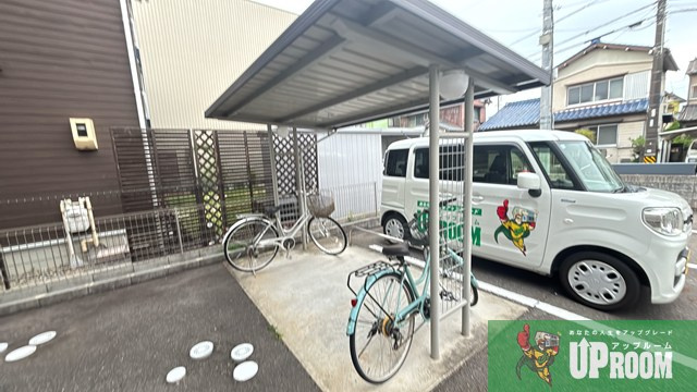 レ・スリジエの玄関
