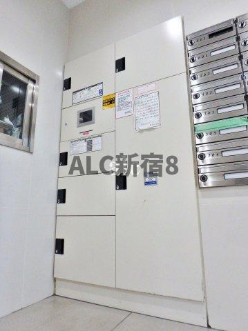 リヴシティ中野のその他共用部分|宅配ボックス