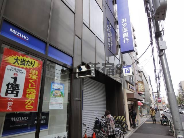 リヴシティ中野の周辺
