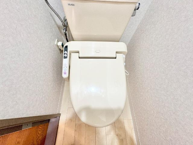 メルベーユコノミのトイレ|シャワー付トイレ