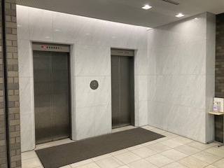 TODA BUILDING名古屋のエントランス
