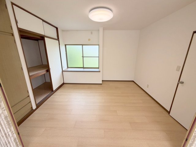 呉市焼山此原町の一戸建ての居間・リビング