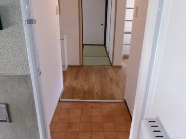 姫路青山　6号棟の玄関