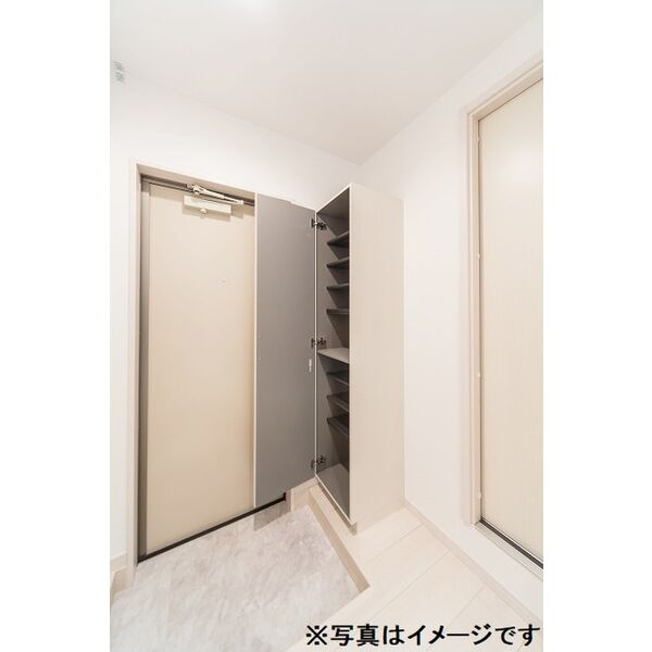 アエスタース　名古屋市賃貸　仲介手数料無料の玄関