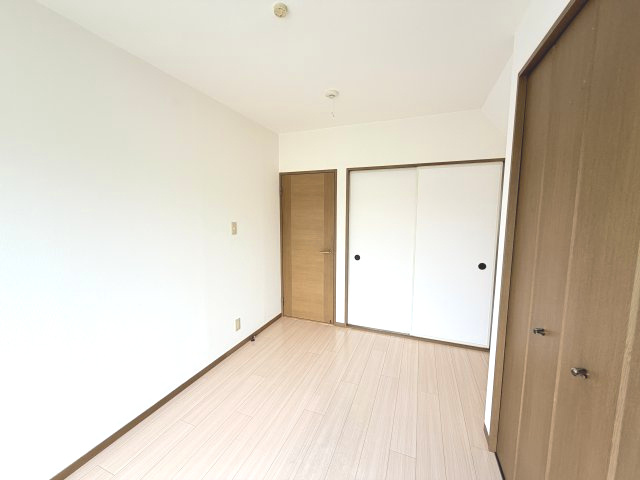 六甲ハイツの居間・リビング