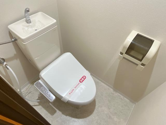 サンヒルズマキノのトイレ|シャワー付きトイレ