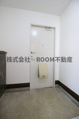 ポルトボヌール(PORTE-BONHEUR)のトイレ|落ち着いた色調のトイレです