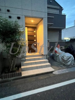 【エントランス】