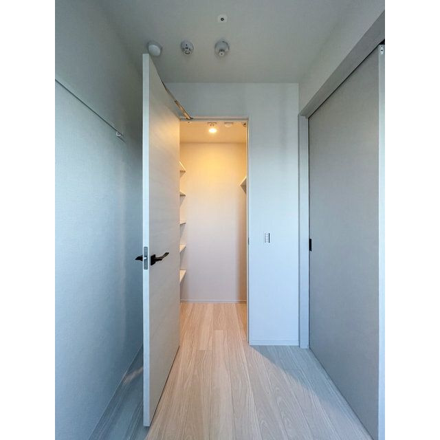ルフォンプログレ浅草入谷 の収納