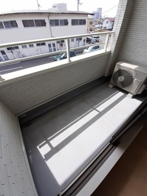 【バルコニー】 | シャインヴァルトＣ
