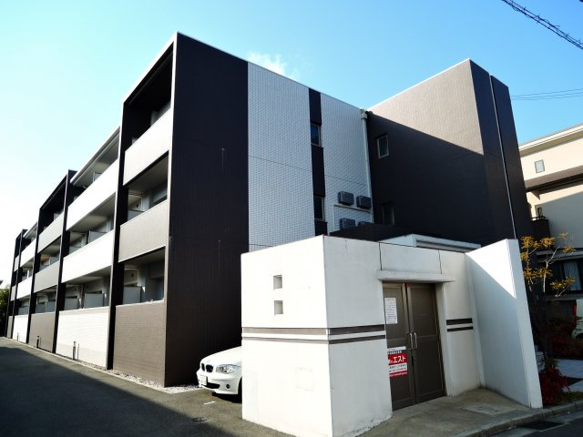 高槻市緑が丘３丁目の賃貸マンションの外観