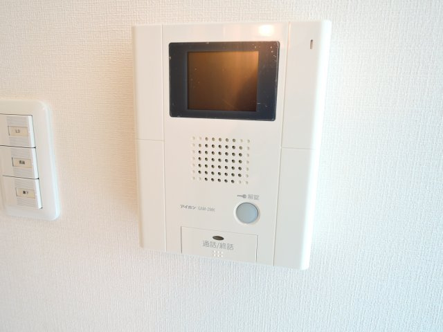高槻市緑が丘３丁目の賃貸マンションのセキュリティ