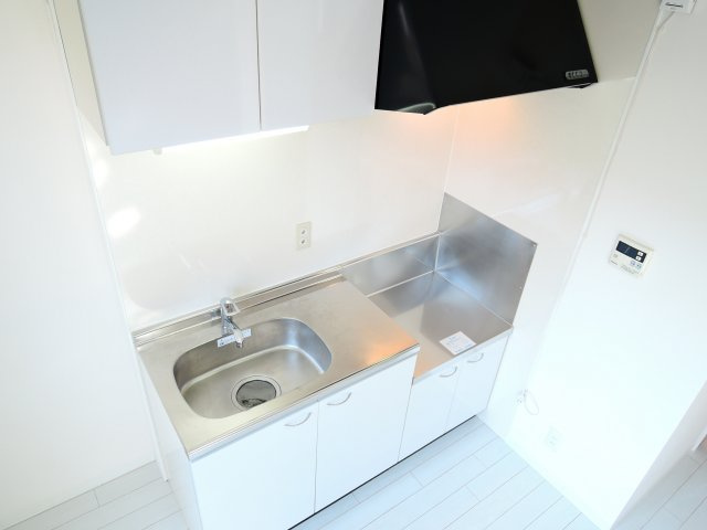 高槻市緑が丘３丁目の賃貸マンションのキッチン