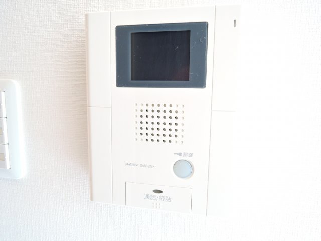 高槻市緑が丘３丁目の賃貸マンションのセキュリティ