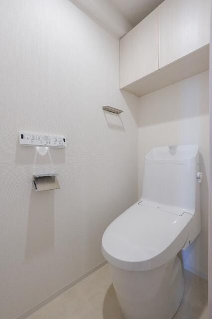 ドゥーエ日暮里Ⅲのトイレ