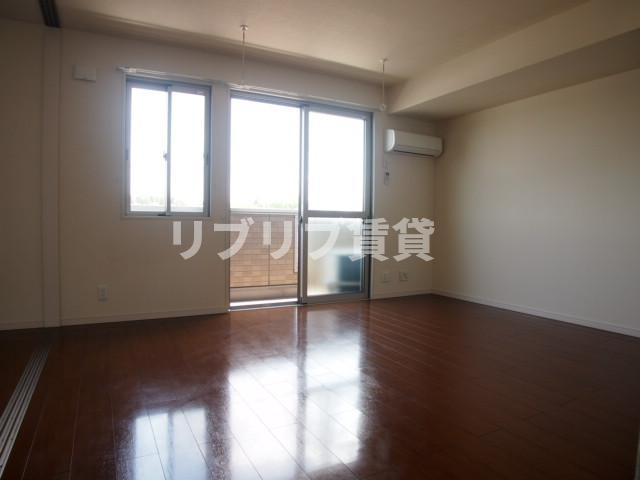 リヴェール星久喜の居間・リビング