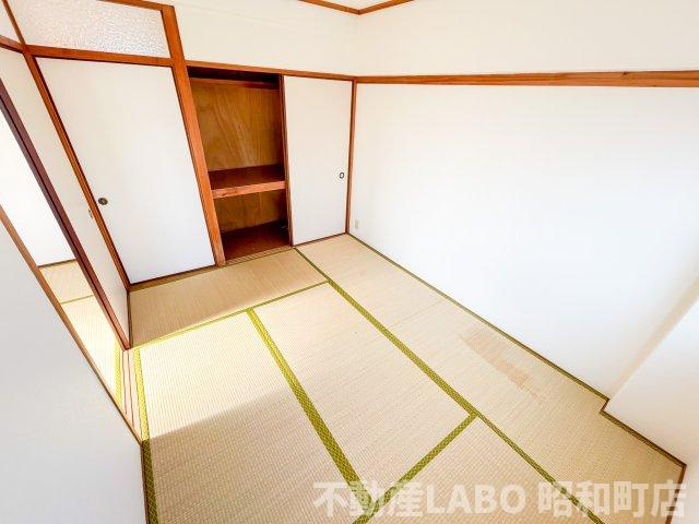 メゾン北田辺の寝室
