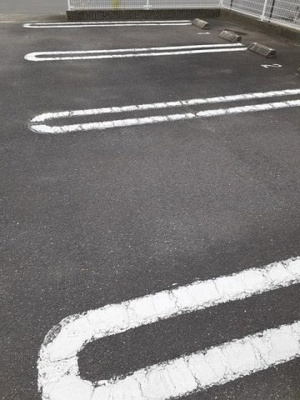 【駐車場】 | コンフォルト　Ａ