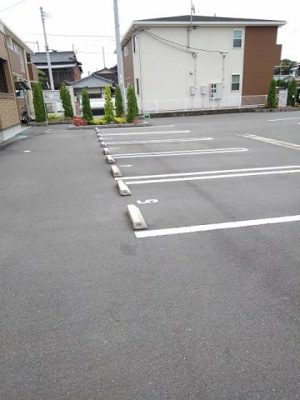 【駐車場】 | サンロイヤル幸町２