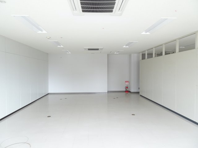 CUBE大垣ビルの内装