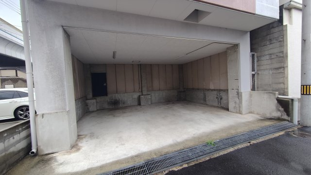 シェトワ大石の駐車場