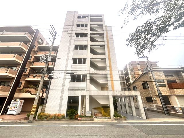 フレアコート甲南の外観