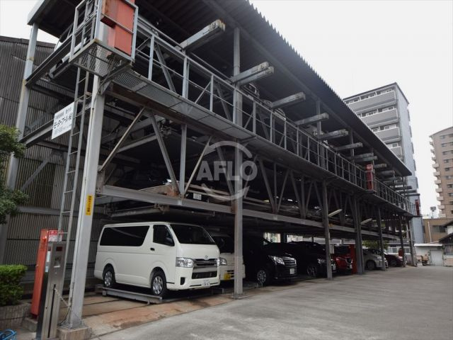 パレーシャル難波の駐車場|パレーシャル難波　駐車場