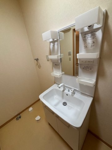 サンシャルマンの洗面所