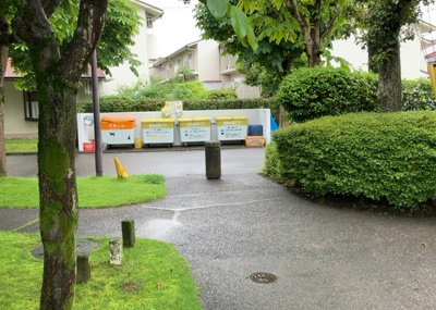 【設備】 | グリーンヒル寺田　９４号棟 | 共有部分は、住民なら誰もが使える設備のこと。例えば駐車場やエレベーター、インターネット設備、セキュリティ設備などがあります。他にも、マンションの廊下・外部階段やエントランス・ゴミ置き場などがあります。