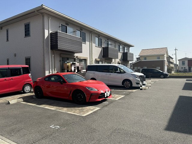クオーレⅠの駐車場