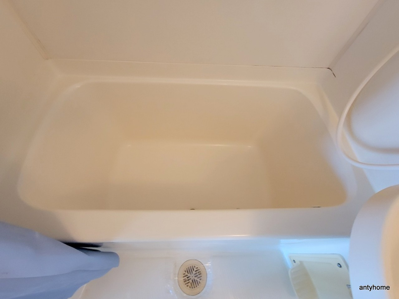 クローバーハイツマキノ　仲介手数料無料の浴室
